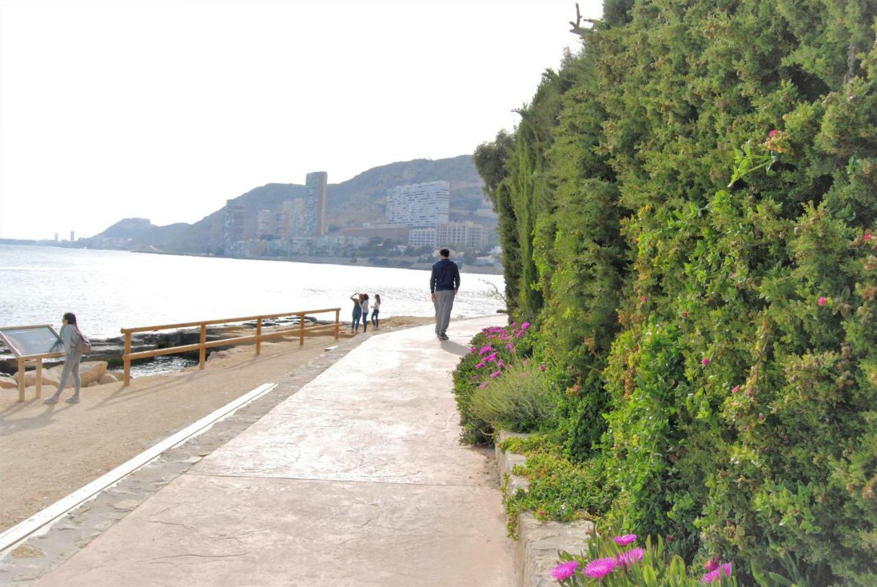 Apartamento Con Vistas Al Mar Alicante Bagian luar foto
